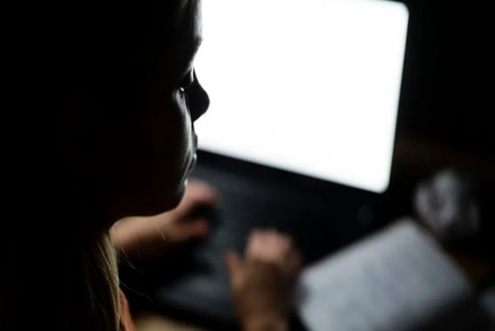 Projeto prop�e cria��o de pol�tica estadual para proteger crian�as e adolescentes de crimes digitais na Bahia
