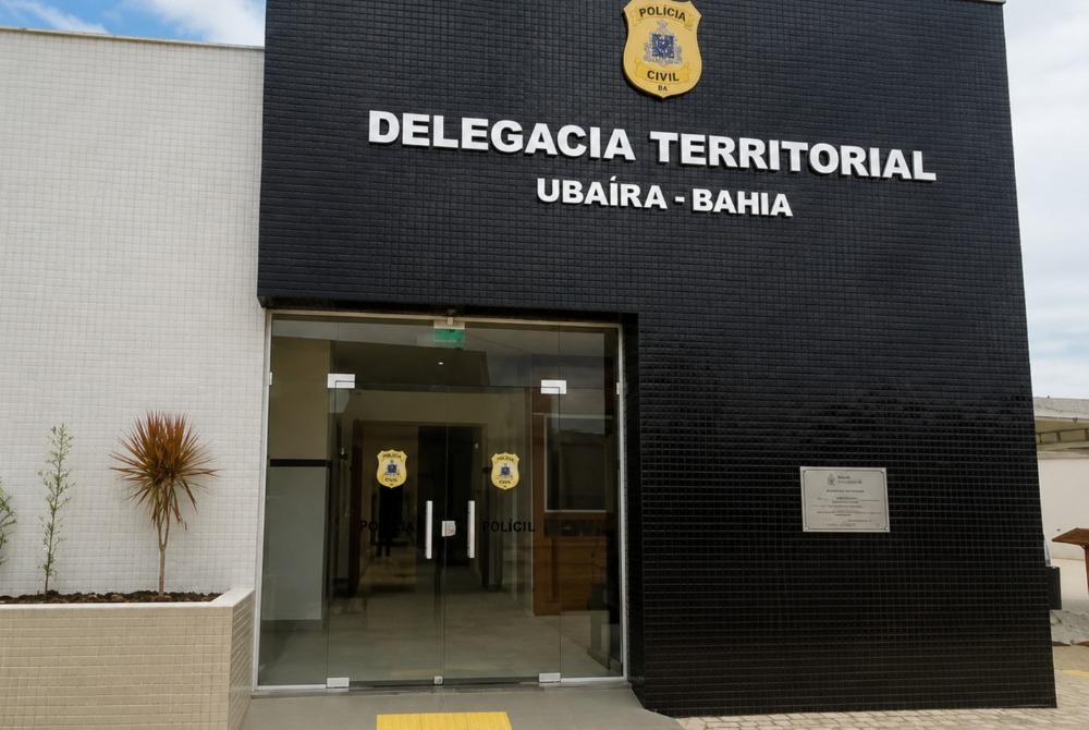 Suspeito de amea�ar ex-companheira com faca � levado para delegacia em Uba�ra