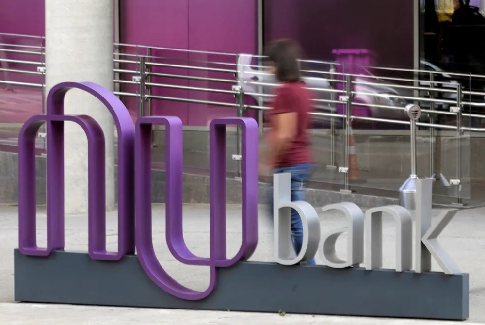 Erro em comunicado do Nubank gera preocupa��o entre clientes, mas banco garante normalidade nas opera��es