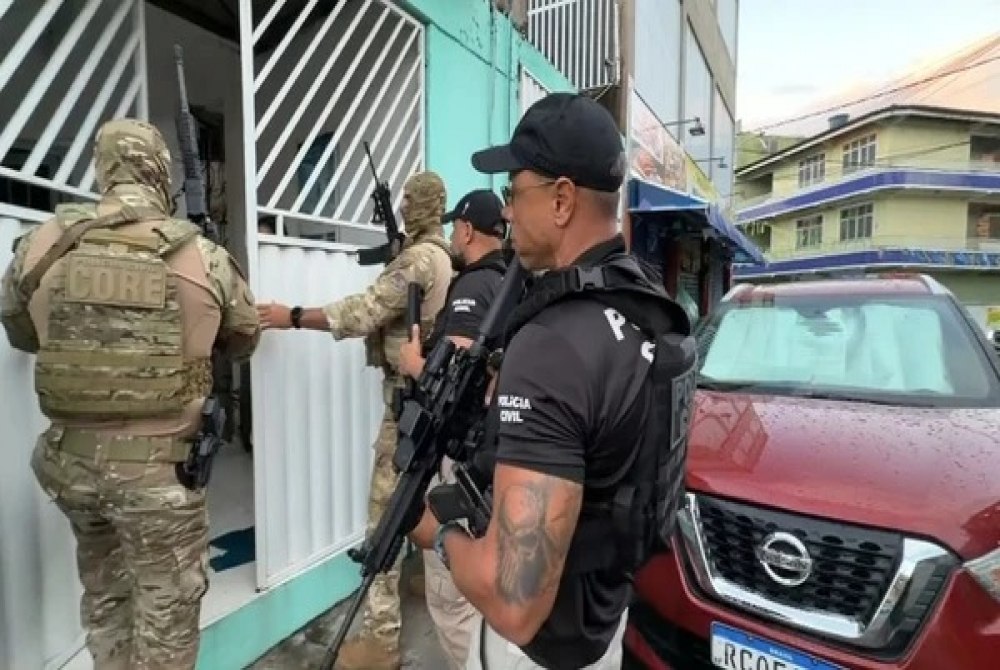 Opera��o Sintonia de Gravata prende oito advogados suspeitos de atuar como elo entre fac��es criminosas na Bahia