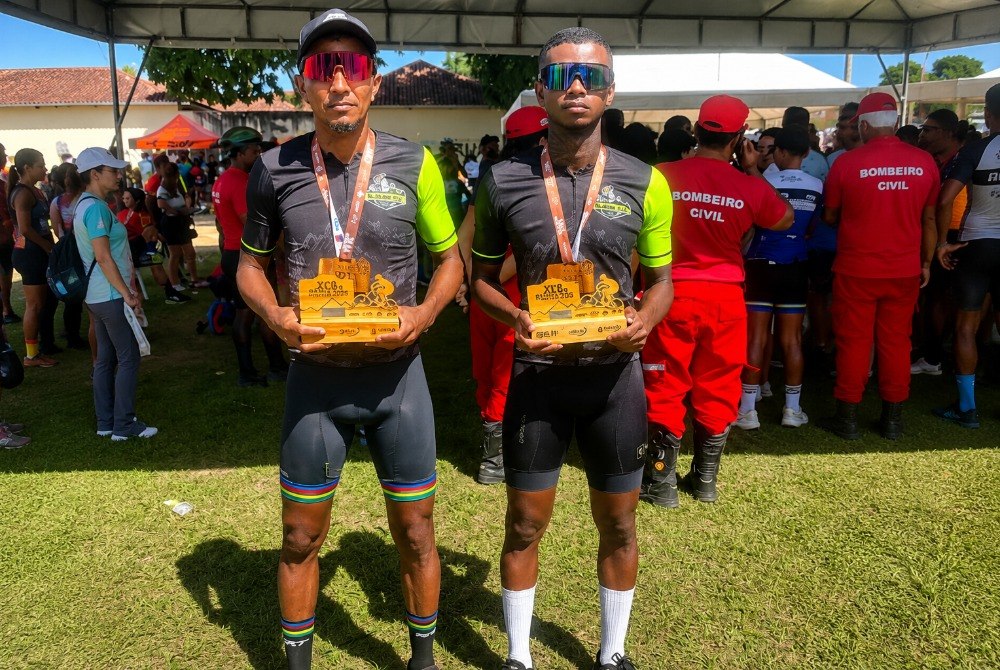 Atletas de Mutu�pe conquistam p�dio no Campeonato Baiano de XCO em Cruz das Almas e levam o nome do munic�pio ao destaque