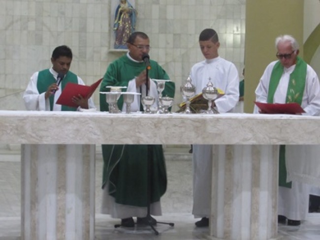 Missa de despedida de Padre Francisco em Piancó