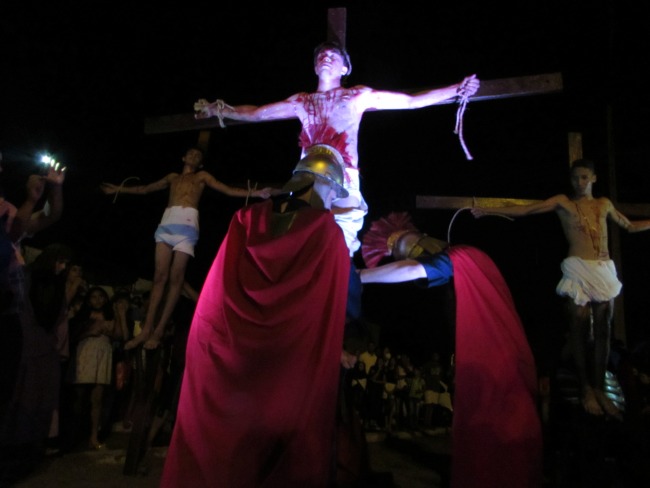 Espetáculo da Paixão de Cristo em Piancó, atrai multidão