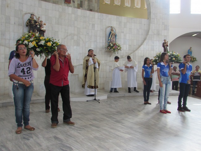 Paróquia de Piancó faz envio das Imagens peregrinas de Santo Antonio às Comunidades Rurais