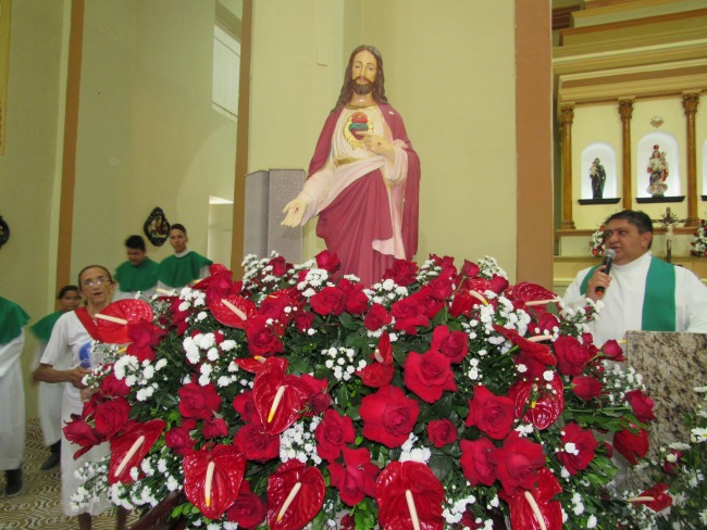 Paróquia de Piancó celebrou a Festa em honra ao Sagrado Coração de Jesus