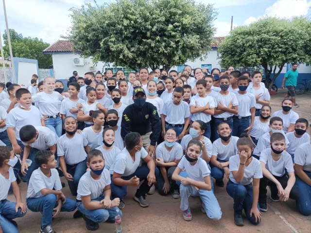 *PALESTRA REALIZADA NA ESCOLA MILITAR TIRADENTES DE NOVA XAVANTINA  SOBRE O \