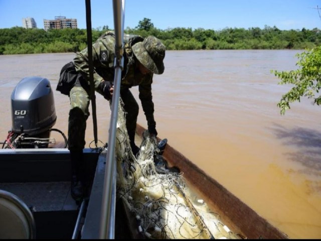 Proibio da pesca nos rios de Mato Grosso comeou