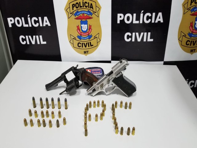 POLCIA CIVIL DE NOVA XAVANTINA PRENDE FORAGIDO DA JUSTIA E APREENDE 2 ARMAS DE FOGO E MUNIES EM OPERAO