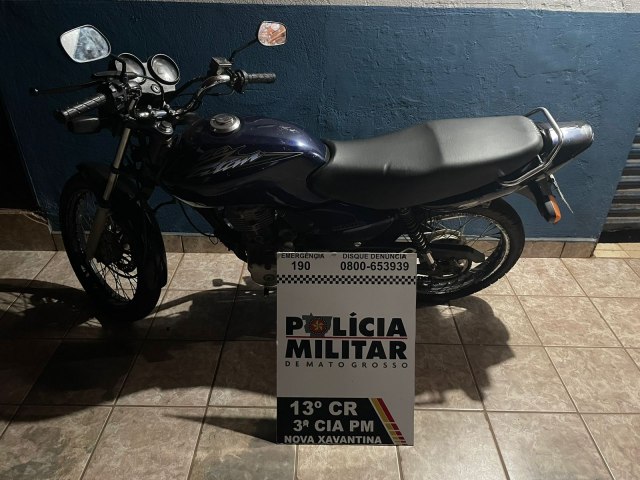 GRUPO DE APOIO APREENDE EMPINADOR EM MOTO COM ESCAPE BARULHENTO*