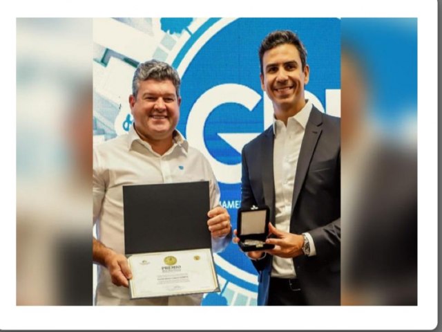 Prefeito de Novo So Joaquim  homenageado com prmio de qualidade da gesto pblica