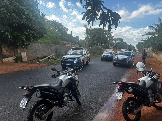 POLICIAIS MILITARES E CIVIS EM OPERAO CONJUNTA PRENDEM SUSPEITO COM MANDADO DE PRISO POR HOMICDIO