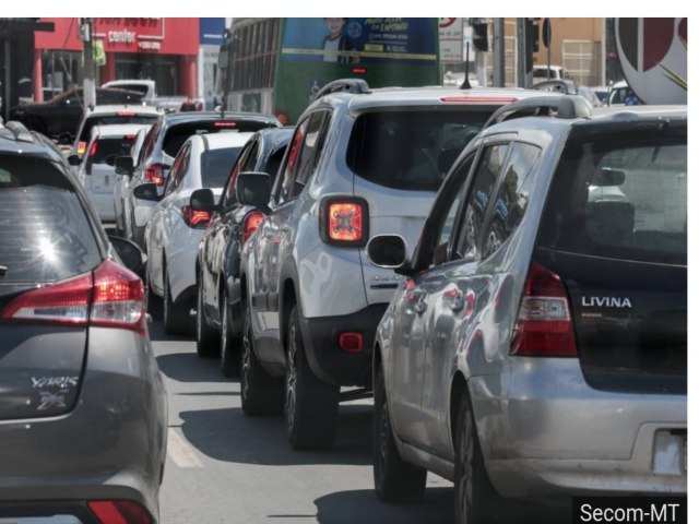 Detran orienta motoristas sobre o que fazer caso a placa do veculo seja clonada