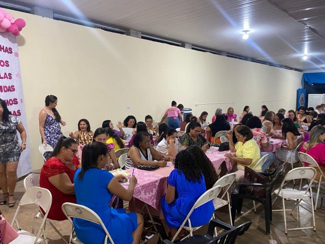 Lions Clubs International realiza Noite Rosa em homenagem as mulheres.