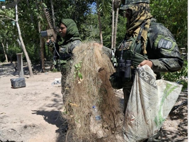 Fiscalizao contra pesca predatria na regio do Araguaia apreende armas de fogo, redes e tarrafas