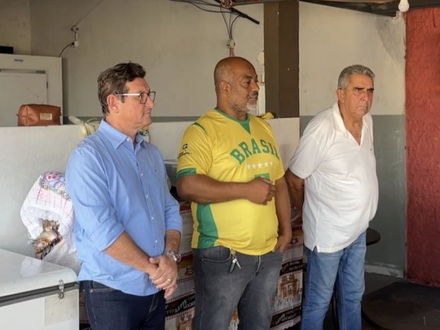 Deputado federal Rodrigo da Zaeli anuncia recursos e ouve demandas de moradores do Residencial Morada do Sol