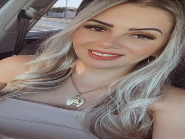 Daniele Barbosa de Oliveira � destaque como Lash Designer no Mulher em Evid�ncia