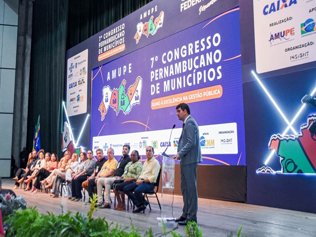 Prefeitura de Gravat encerra participao no 7 Congresso Pernambucano de Municpios