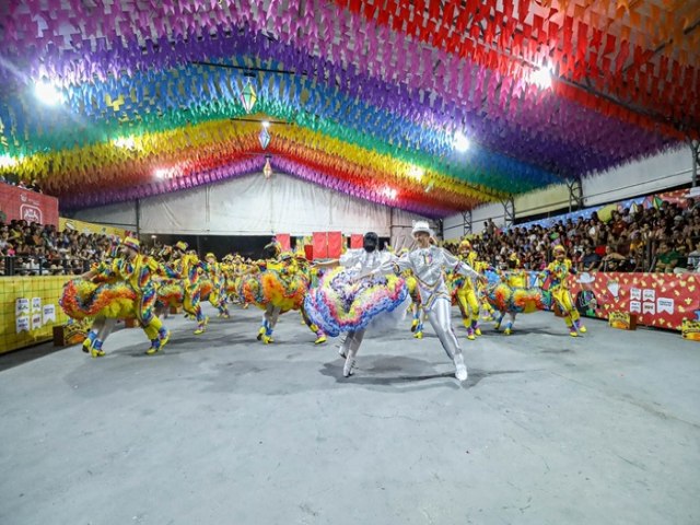 Gravat bem representada no 38 Concurso de Quadrilhas Juninas do Recife no Stio Trindade