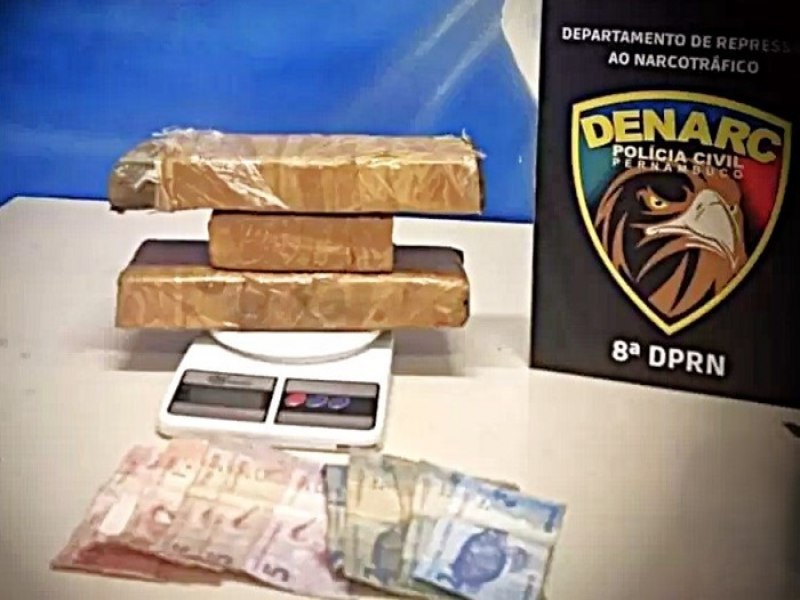 Polcia Civil prende indivduo suspeito de trfico de drogas em Garanhuns/PE