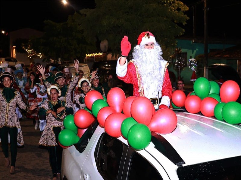 Gravat: Com muita magia e apresentaes encantadoras, Caravana Natalina chega ao distrito So Severino