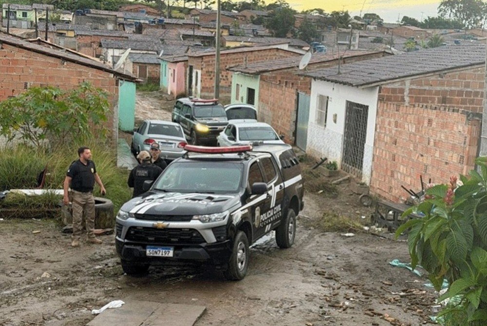 Opera��o da Pol�cia Civil prende quatro suspeitos de organiza��o criminosa no Agreste