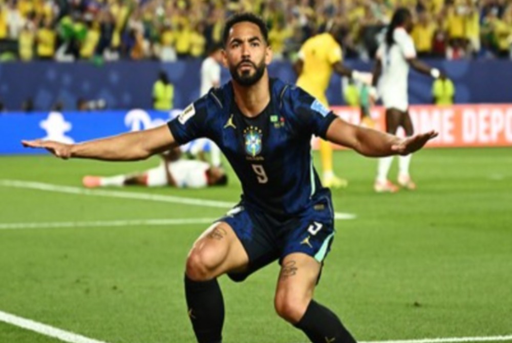 Ruy Carneiro relembra que Matheus Cunha iniciou a carreira com apoio do Bolsa Atleta, criado no governo C�ssio, e diz que a m�e do jogador sempre se emociona ao encontr�-lo
