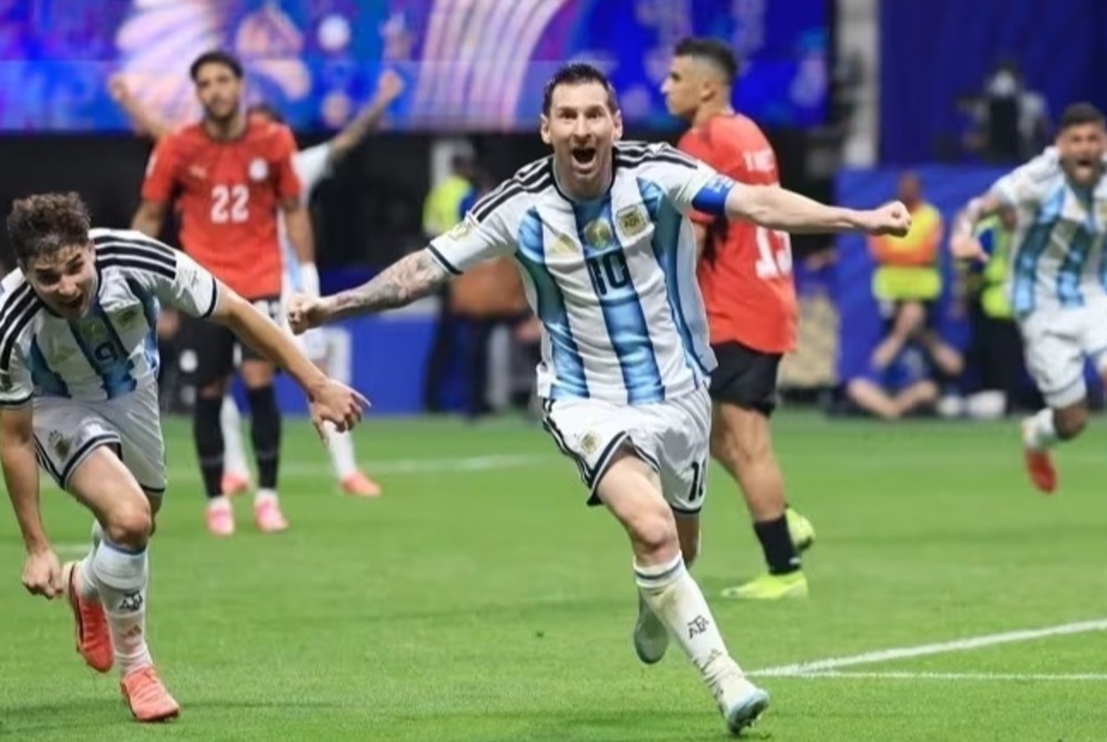 Argentina alcan�a virada hist�rica contra o Egito e vai �s quartas da Copa