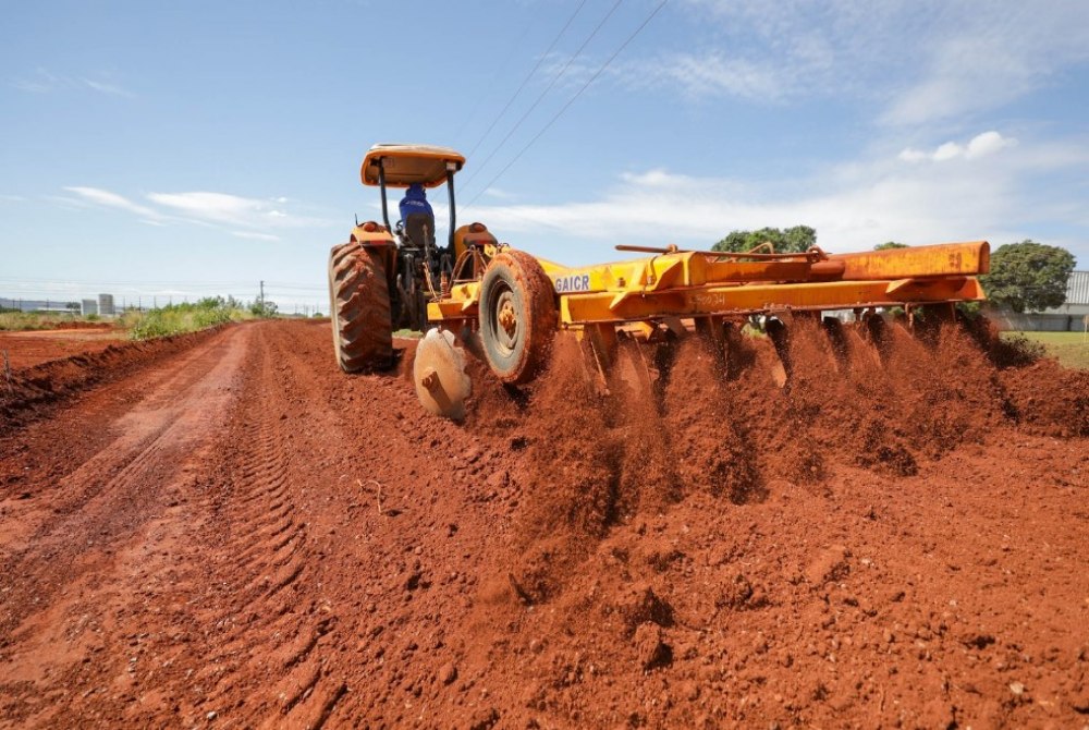 Obra na DF-010 cria rota alternativa entre a Epia e a Cidade Estrutural para desafogar tr�nsito da regi�o