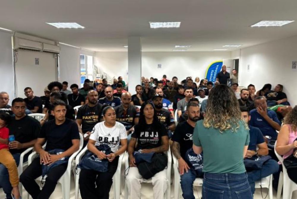 Capacita��o amplia preparo de volunt�rios para enfrentar casos de viol�ncia contra jovens