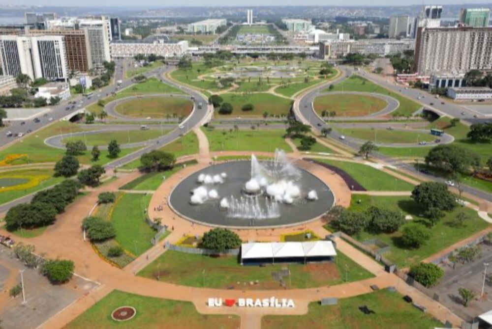 Bras�lia oferece passeio gratuito para quem quer conhecer os cart�es-postais da cidade