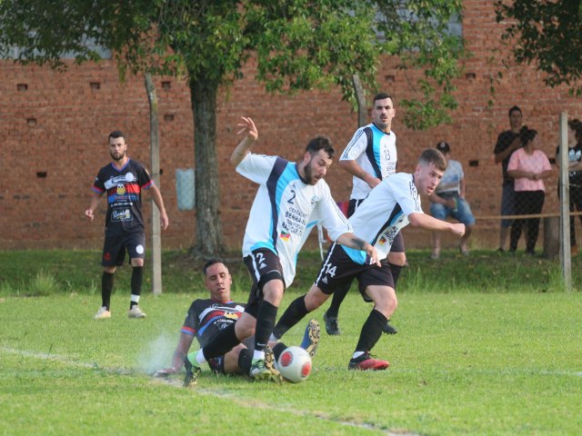 Semifinais do Municipal de Futebol ocorrem nos campos do So Roque e do So Francisco