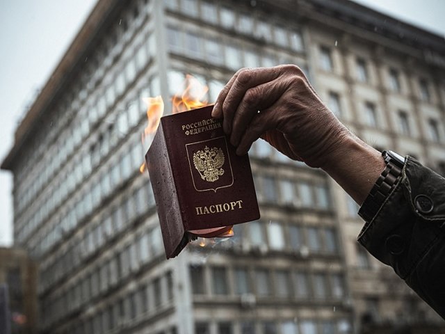 Estnia probe emisso de vistos Schengen para russos em apoio a sanes contra Moscou