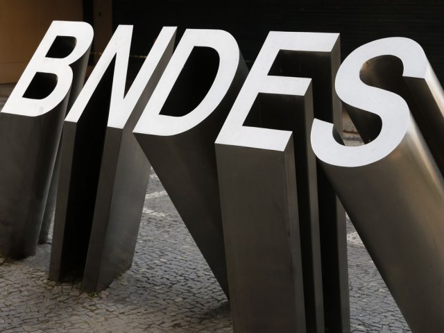 MERCADO DE CRDITOS DE CARBONO TER R$ 100 MILHES DO BNDES
