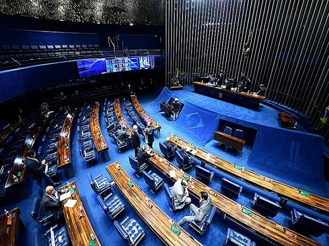 Olvio Dutra, Hamilton Mouro e Ana Amlia Lemos: como est a batalha pelo Senado no RS?