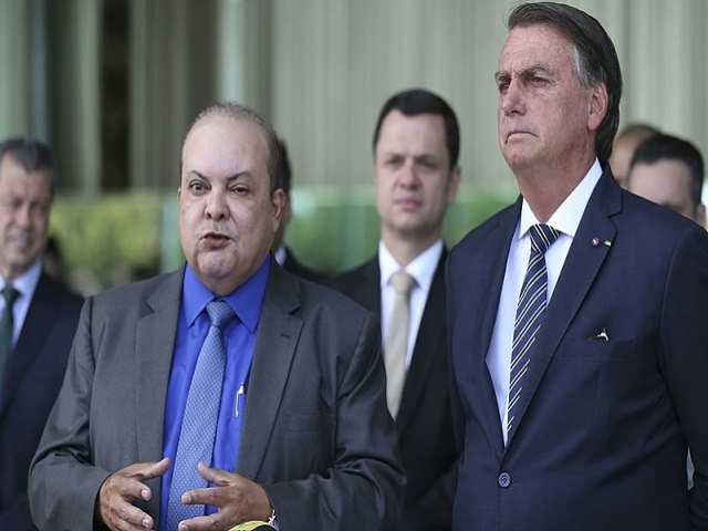 Prejuzo golpista: MP pede bloqueio dos bens de Bolsonaro, Ibaneis Rocha e Anderson Torres
