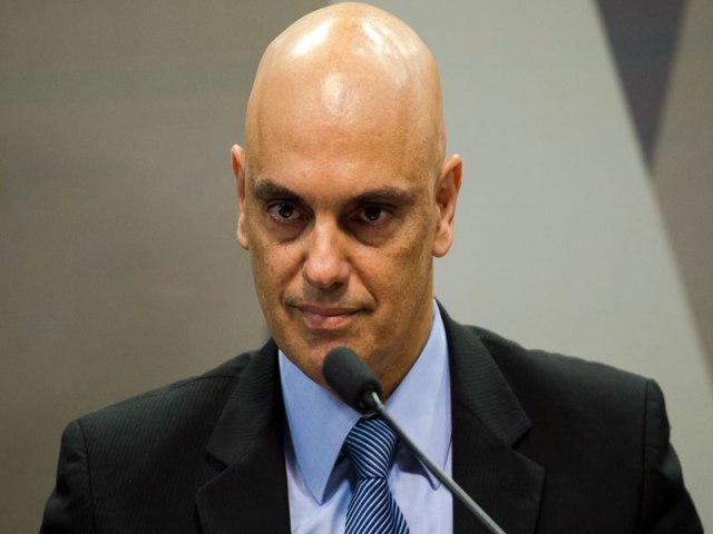 Moraes envia  PGR pedido de suspenso da posse de deputados suspeitos de envolvimento em atos golpistas