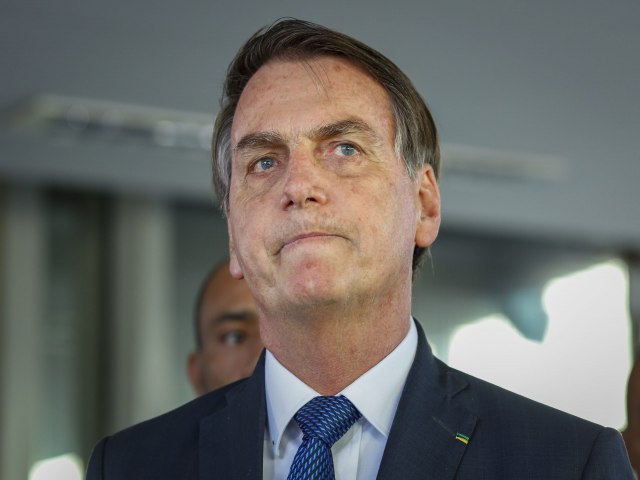 Bolsonaro pede visto de turista de seis meses nos Estados Unidos para prolongar a 