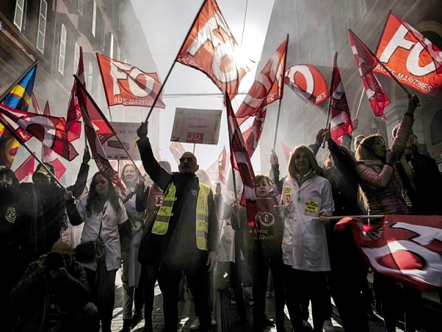 Na Frana, centrais sindicais convocam 2 paralisao nacional contra reforma da previdncia
