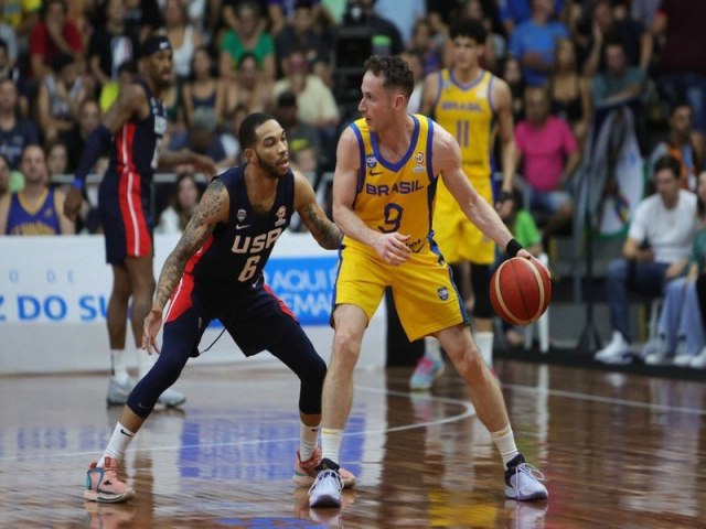 Brasil vence os EUA e leva ltima vaga para o Mundial de basquete