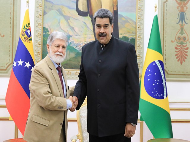 Assessor especial de Lula, Celso Amorim visita a Venezuela e se rene com Maduro