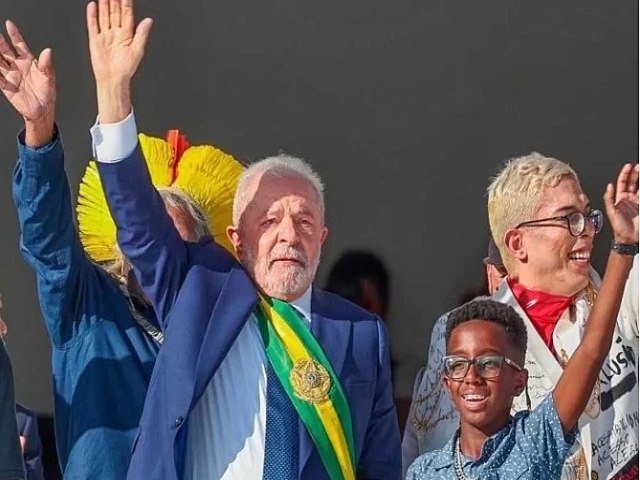 Forma de Lula governar  aprovada por 57% dos brasileiros, aponta pesquisa Ipec