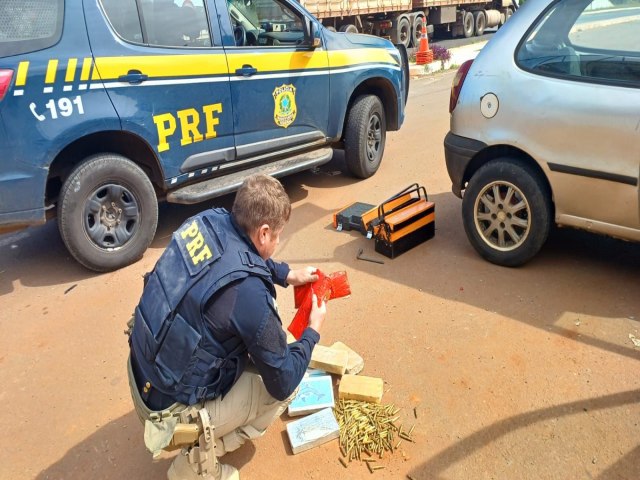 Operao Tiradentes: PRF prende casal com cocana, crack e centenas de munies de fuzil em Passo Fundo