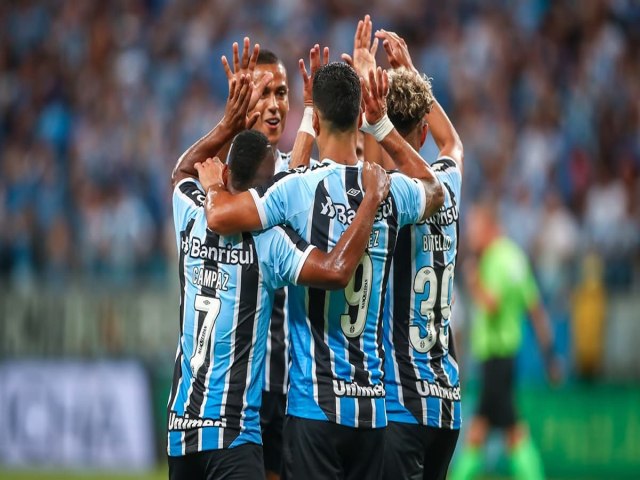 Grmio vence o Inter no Gre-Nal do Campeonato Brasileiro
