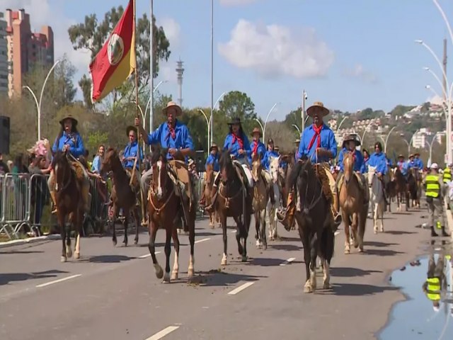 Desfile Farroupilha de Porto Alegre ser substitudo por cavalgadas solidrias