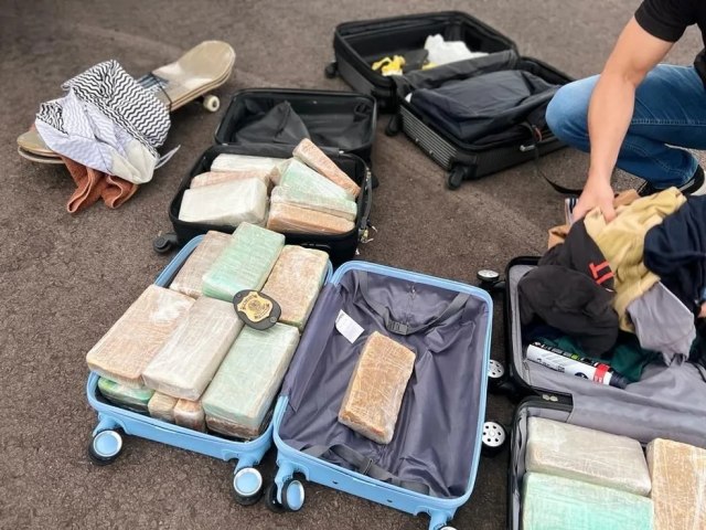 Avio com 35 quilos de cocana  apreendido no aeroporto de Caxias do Sul