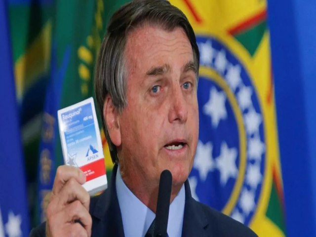 Vacinas deixadas por Bolsonaro quase sem validade so queimadas; prejuzo  de mais de R$ 1 bilho aos cofres