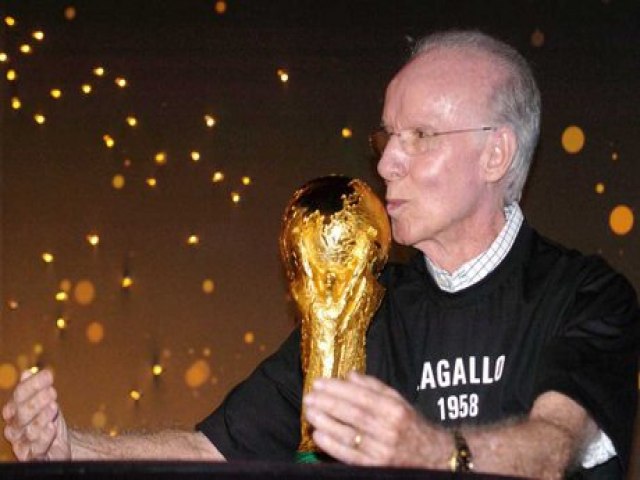 Morre Zagallo, um dos maiores nomes da histria do futebol brasileiro e mundial