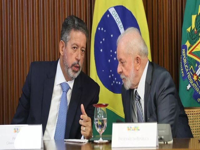 Encabeado por Lira, Centro se prepara para derrubar veto de Lula a emendas no Oramento de 2024