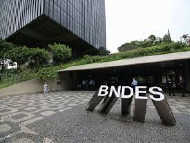 BNDES APROVA SUSPENSO DE PAGAMENTOS PARA OPERAES DE EMPRESAS E PRODUTORES RURAIS NO RIO GRANDE DO SUL