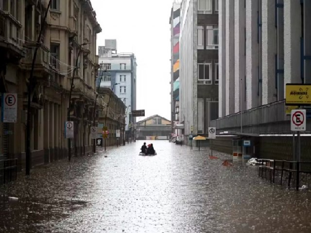 Nvel do Guaba supera o da cheia histrica de 1941 pela segunda vez; lago subiu 14 cm em 4 horas